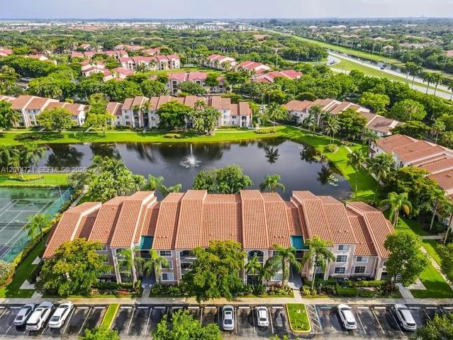 12166 Saint Andrews Place 104, Miramar, FL 33025
