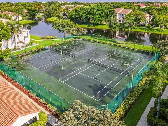 12166 Saint Andrews Place 104, Miramar, FL 33025