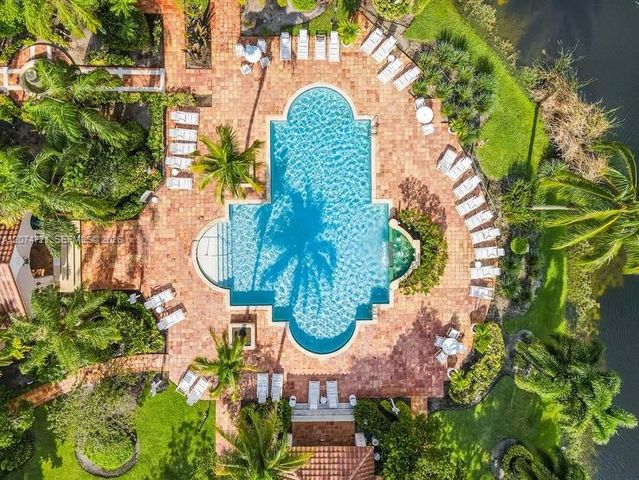 12166 Saint Andrews Place 104, Miramar, FL 33025