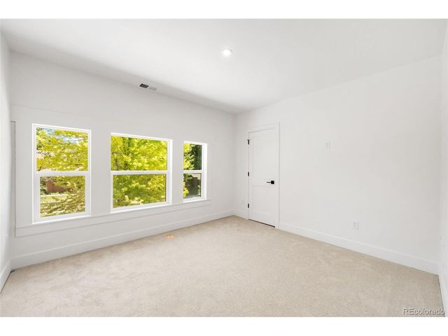 2343 Dahlia St, Denver, CO 80207