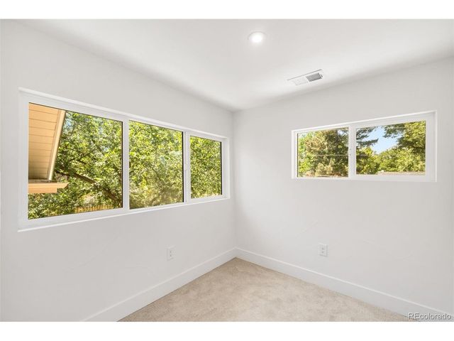 2343 Dahlia St, Denver, CO 80207