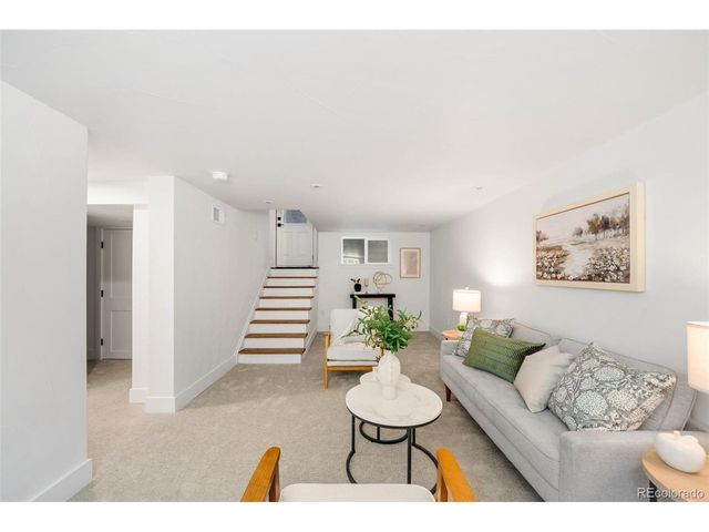 2343 Dahlia St, Denver, CO 80207