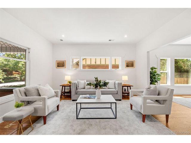 2343 Dahlia St, Denver, CO 80207
