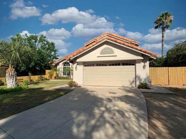 12702 Los Coches Ct., Lakeside, CA 92040
