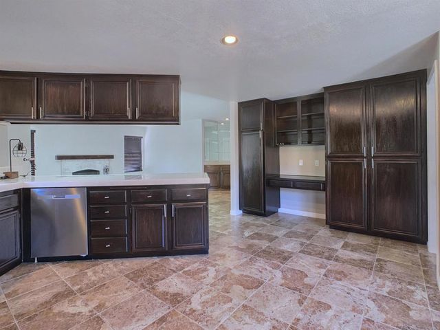 12702 Los Coches Ct., Lakeside, CA 92040