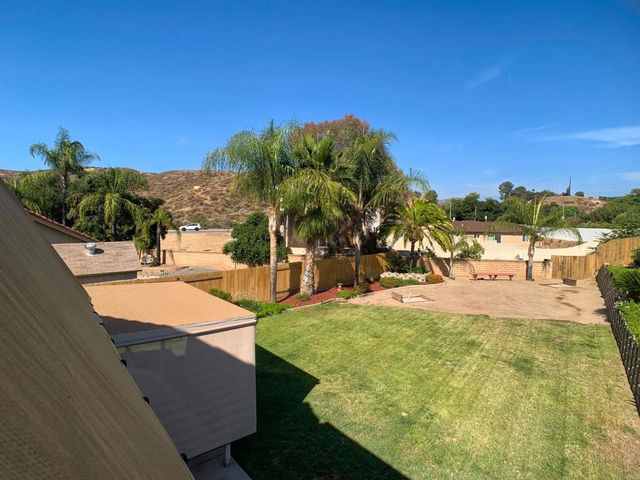 12702 Los Coches Ct., Lakeside, CA 92040