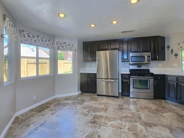 12702 Los Coches Ct., Lakeside, CA 92040