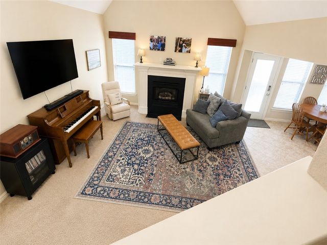 3718 Jackson Springs Lane, Springdale, AR 72762