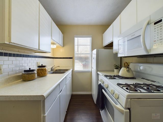 5300 Guadalupe ST 6206, Austin, TX 78751