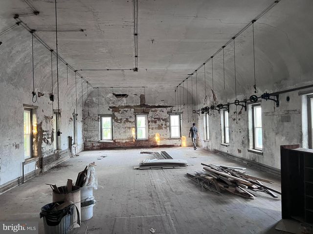 20 N MAIN ST, Richlandtown, PA 18955