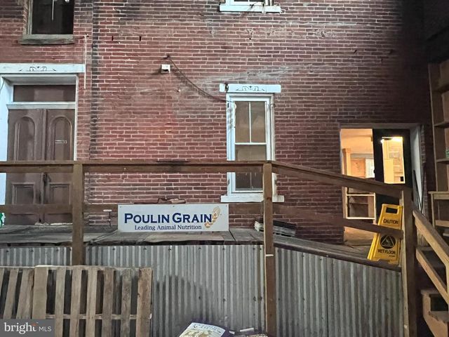 20 N MAIN ST, Richlandtown, PA 18955