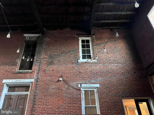 20 N MAIN ST, Richlandtown, PA 18955