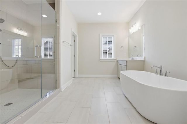 6572 Aria Village Drive, Sandy Springs, GA 30328