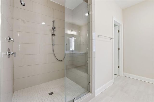 6572 Aria Village Drive, Sandy Springs, GA 30328
