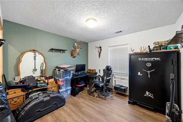 80 Kaeli Cove, Dover, AR 72837