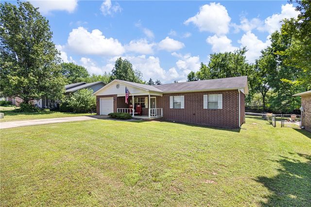 80 Kaeli Cove, Dover, AR 72837
