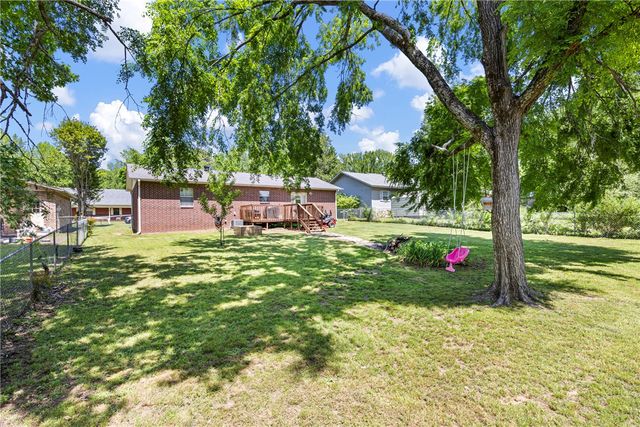 80 Kaeli Cove, Dover, AR 72837