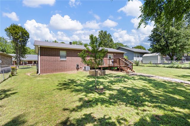 80 Kaeli Cove, Dover, AR 72837