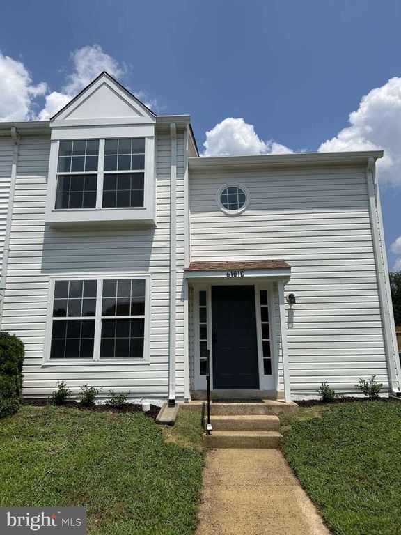 6101-C HOSKINS HOLLOW CIR, Centreville, VA 20121