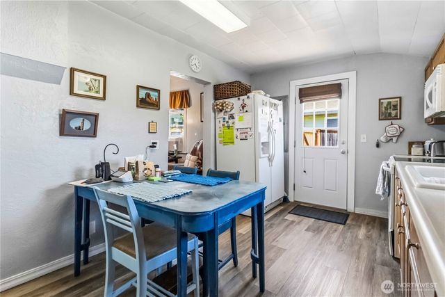336 SW 3rd Avenue, Castle Rock, WA 98611