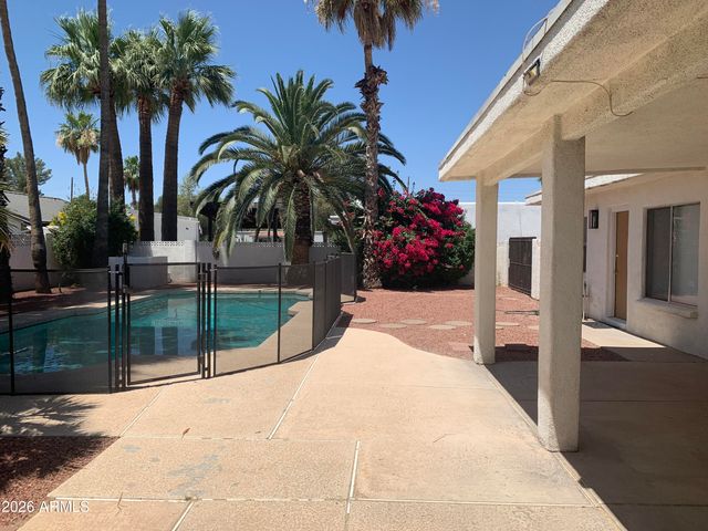 5623 E ASTER Drive, Scottsdale, AZ 85254