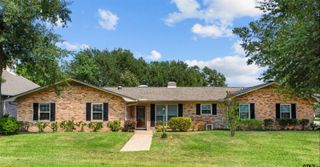100 Holly Hill Ln., Bullard, TX 75757