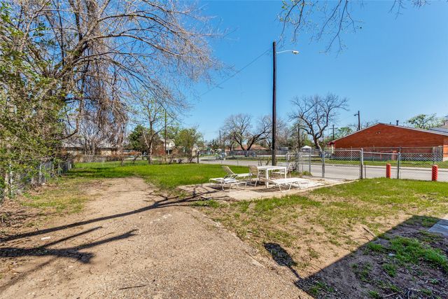 2723 Marder Street, Dallas, TX 75215