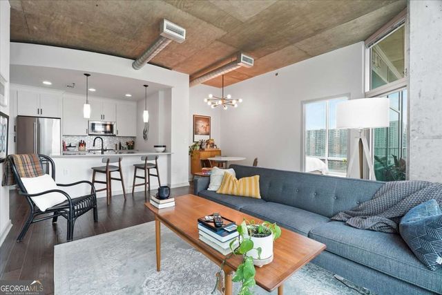 923 Peachtree Street NE 1328, Atlanta, GA 30309