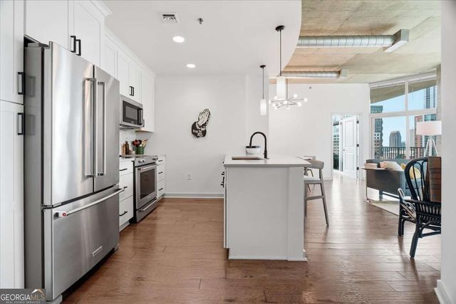 923 Peachtree Street NE 1328, Atlanta, GA 30309