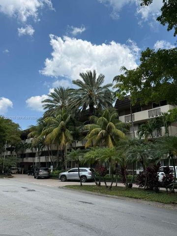 1800 Sans Souci Blvd 442, North Miami, FL 33181