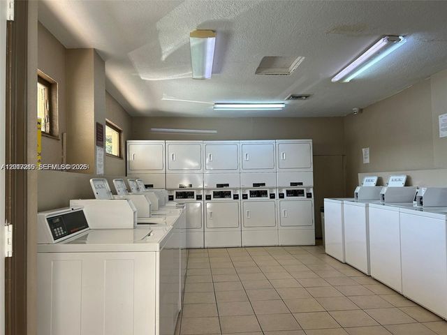 1800 Sans Souci Blvd 442, North Miami, FL 33181