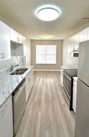 2938 Greenon Lane, Tallahassee, FL 32304