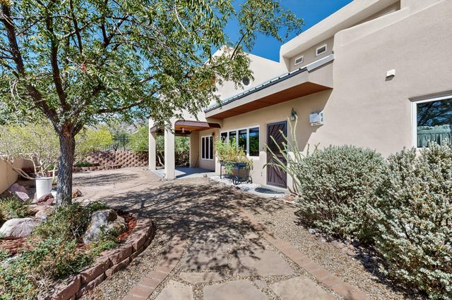 1216 Hilton Place, Socorro, NM 87801