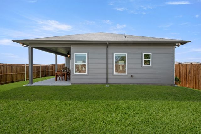 9625 McClane Farm Drive, Fort Worth, TX 76036