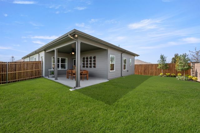 9625 McClane Farm Drive, Fort Worth, TX 76036