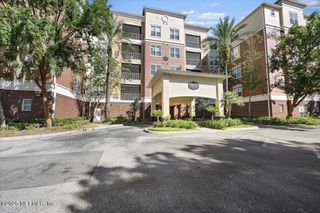 4480 DEERWOOD LAKE Parkway, 422, Jacksonville, FL 32216