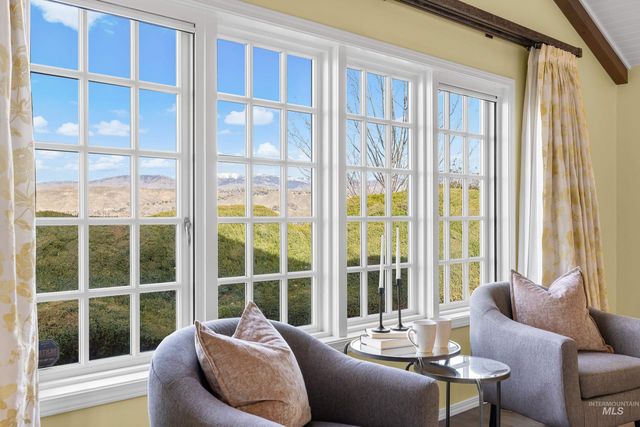 4225 N Cole Lane, Boise, ID 83704