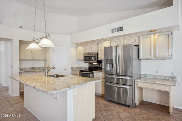 1470 S VILLAS Court, Chandler, AZ 85286