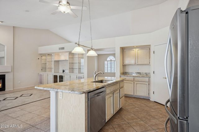 1470 S VILLAS Court, Chandler, AZ 85286