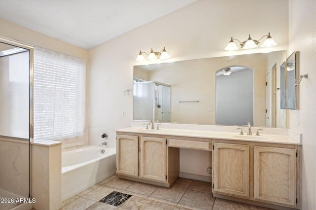 1470 S VILLAS Court, Chandler, AZ 85286