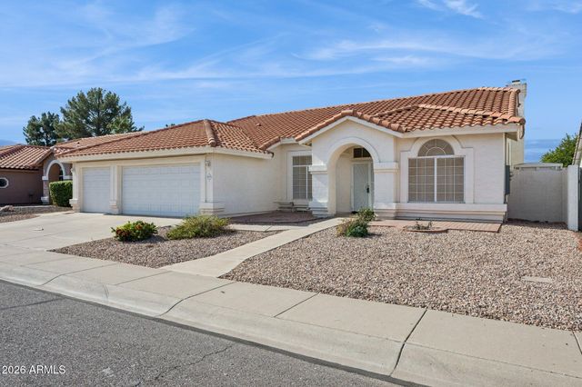 1470 S VILLAS Court, Chandler, AZ 85286