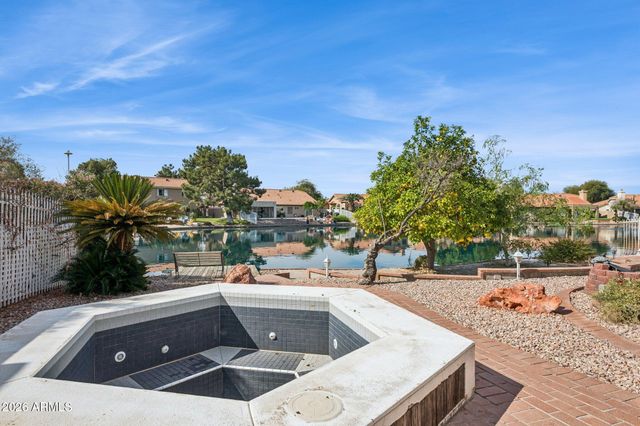 1470 S VILLAS Court, Chandler, AZ 85286