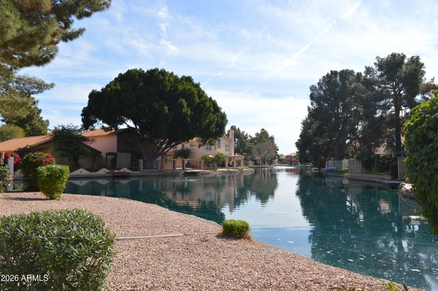 1470 S VILLAS Court, Chandler, AZ 85286