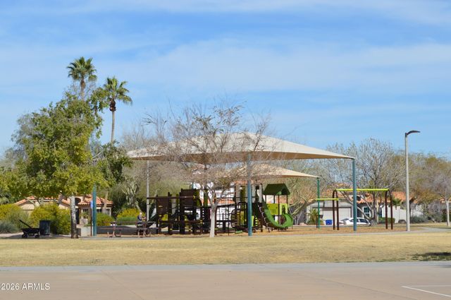 1470 S VILLAS Court, Chandler, AZ 85286