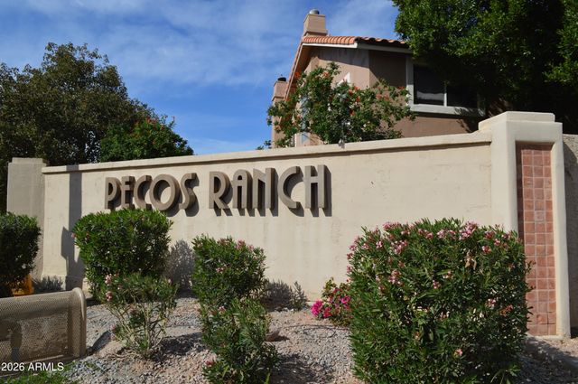 1470 S VILLAS Court, Chandler, AZ 85286