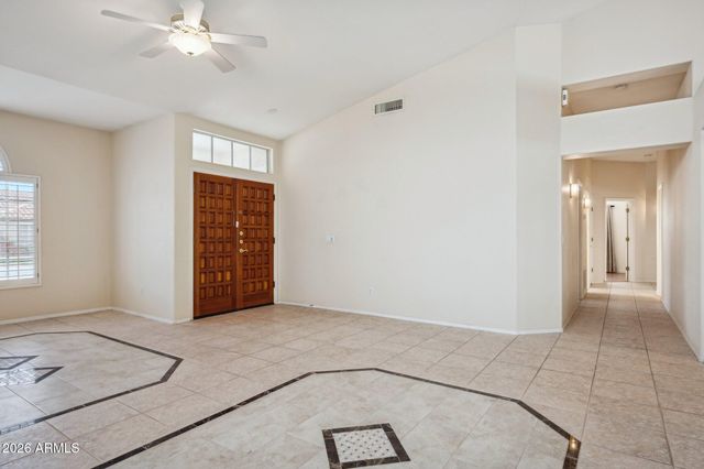 1470 S VILLAS Court, Chandler, AZ 85286