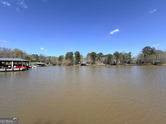 120 Possum Point Circle, Eatonton, GA 31024