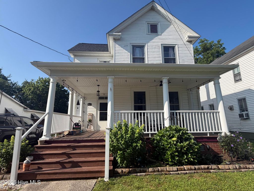 409 Cedar Street, Elizabeth City, NC 27909