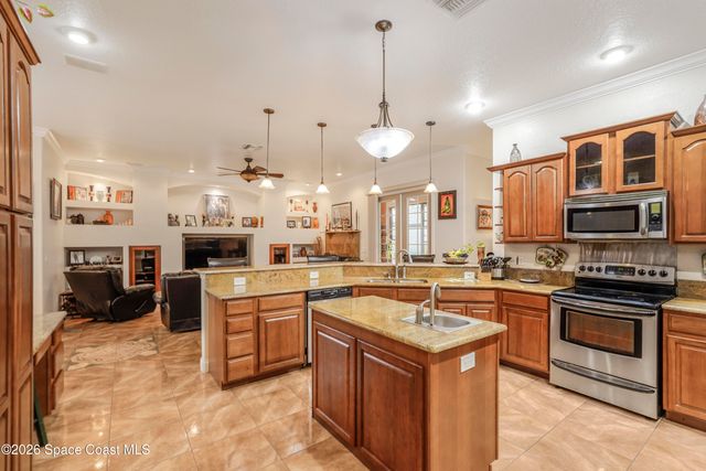 933 Hialeah Street, Rockledge, FL 32955