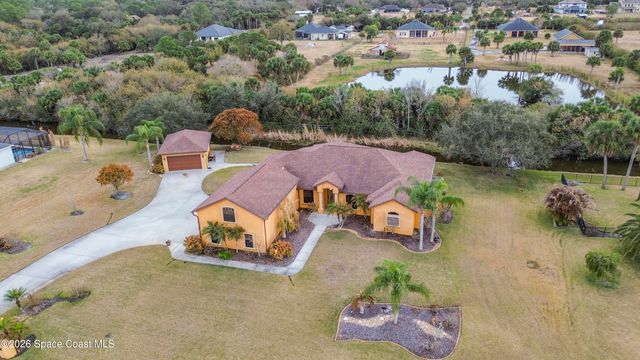 933 Hialeah Street, Rockledge, FL 32955